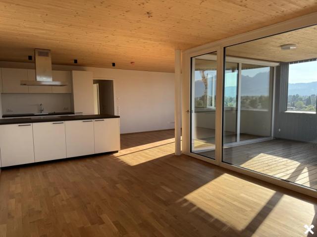 C04: Modern & Familientauglich