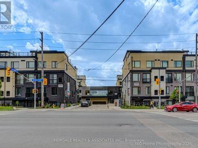 C102 1 Victoria Park Avenue, Toronto, ON, M1R 0G8 townhouse for sale | Listing ID C13600 | Royal LePage
