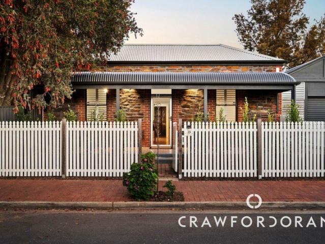 C1900 Symmetrical Cottage Reinvigorated to Rival Brompton's Buzzing Soul