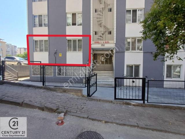 C21 Cius  Cumhuriyet'te Deniz Manzaralı 3+1 Satılık Daire