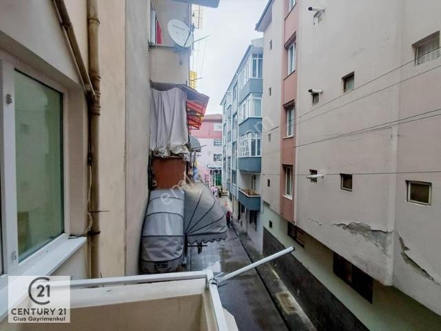 C21 Cius  Eşref Dinçer Okul Yanı 2+1 Kiralık Daire