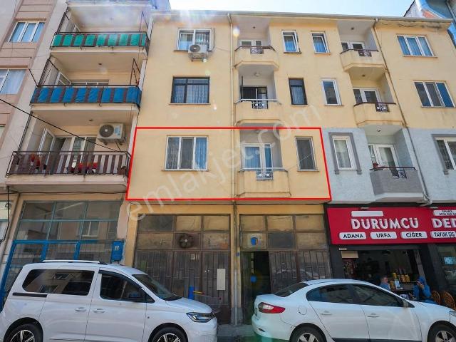 C21 Cius  Şehrin Merkezinde Yunus Emre Parkı Karşısı 2+1 Eşyalı