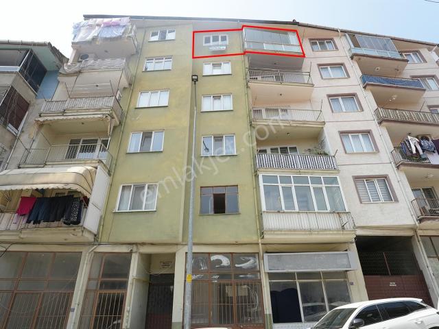 C21 Cius  Eski Pazar Caddesinde 3+1 Taşınmaya Hazır Daire
