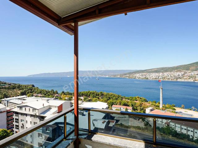 C21 Cius  Hisar Mah. Deniz Manzaralı Eşyalı 4+1 Kiralık Dubleks