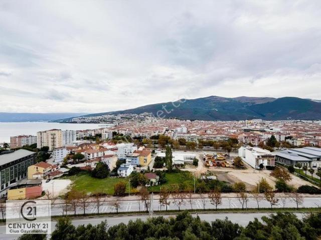 C21 Cius  Hisarda Full Deniz Manzaralı Kiralık 2+1 Daire
