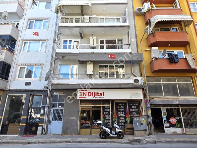 C21 Cius  Merkezi Konumda Arakat Masrafsız 3+1 Satılık Daire