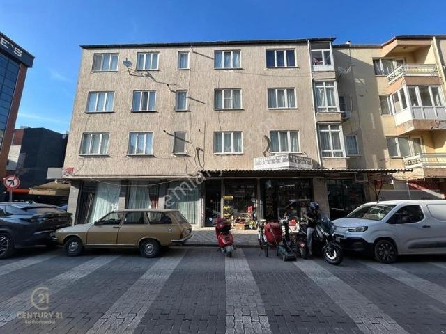 C21 Bal'dan Altıeylül Mah. Eşyalı 2+1 Kiralık Daire