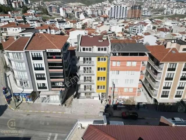 C21 Bal'dan Çevreyolu Cd. Üzerinde Kiralık 2+1 Daire