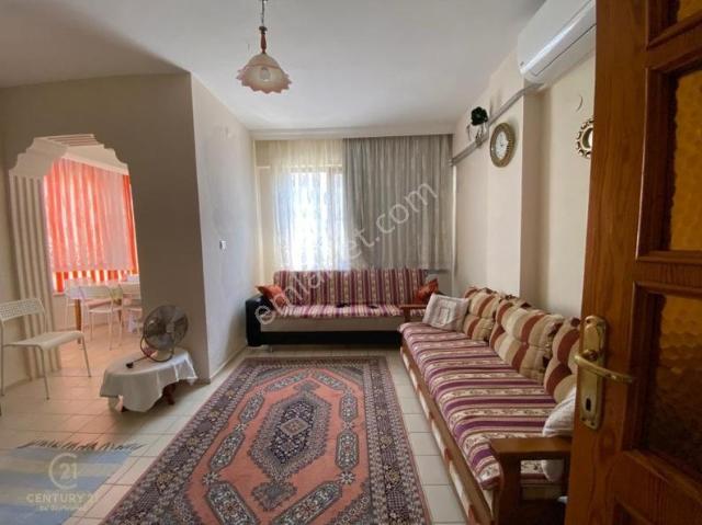 C21 Bal'dan Edremit Altınoluk'ta Kiralık 2+1 Eşyalı Daire