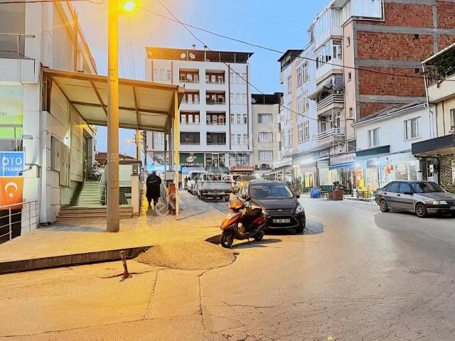C21 Bal'dan Ege Mah. Merkezi Konum'da 2+1 Satılık Daire