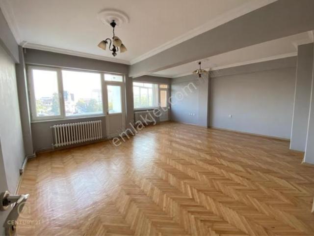 C21 Baldan Ege Mahallesinde 3+1 Kiralık Daire