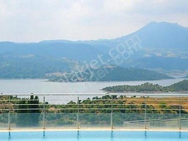 C21 Bal'dan Laguna Termal Resort'ta Satılık 1+1 Villa