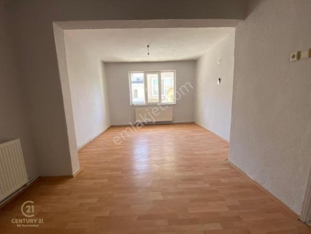 C21 Bal'dan Toygar Mahallesinde 2+1 Kiralık Daire