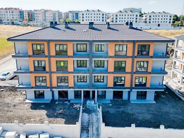 C21 DOĞAN DAN KONFORLU VE DEĞER KAZANAN YAŞAM PARK SUİTS