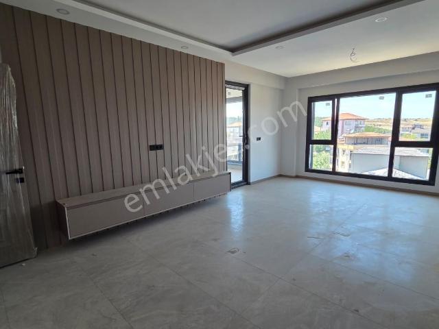 C21 Loft'tan Şemikler Cinkaya Bulvarı Üzerinde Satılık 3+1 Daire