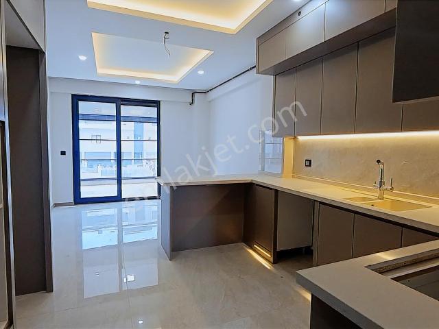 C21 Loft'tan Site İçinde 3,5+1 Satılık Ultra Lüks Daire