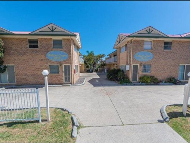 C21 MODEN 2 BEDROOM TOWNHOUSE