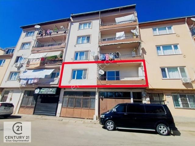 C21cius  Eşref Dinçer'de 1 Nci Kat 3+1 Kiralık