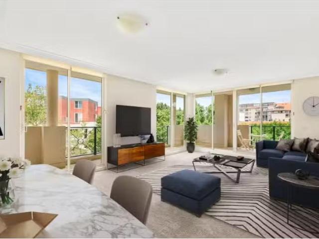C28/2 Brady Street, Mosman Apartment for rent Listed by Vince.