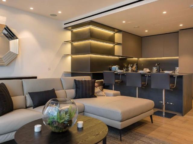 C804, Buckingham Palace Road, London SW1W, 2 bed flat to rent, £5,600 pcm | PrimeLocation