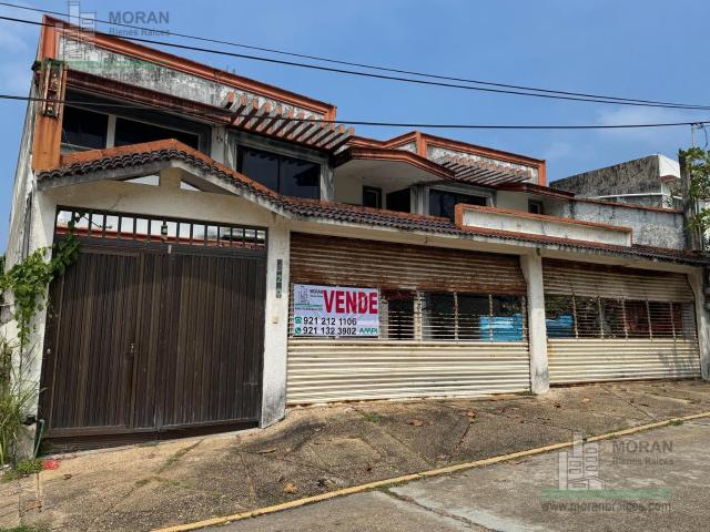 C?ntrica Casa en Venta