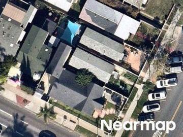 House for sale in 92118