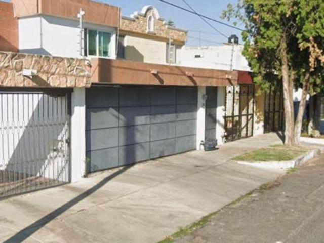 C. A las Cumbres 249, Prados Guadalupe, 45020 Zapopan, Jal. N375