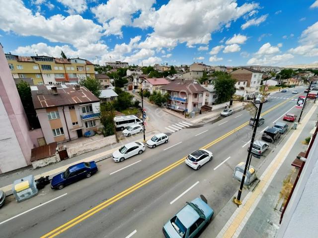 C.k'dan | Yeni Mahallesinde 3+1 Cadde Üzeri Kiralık Daire