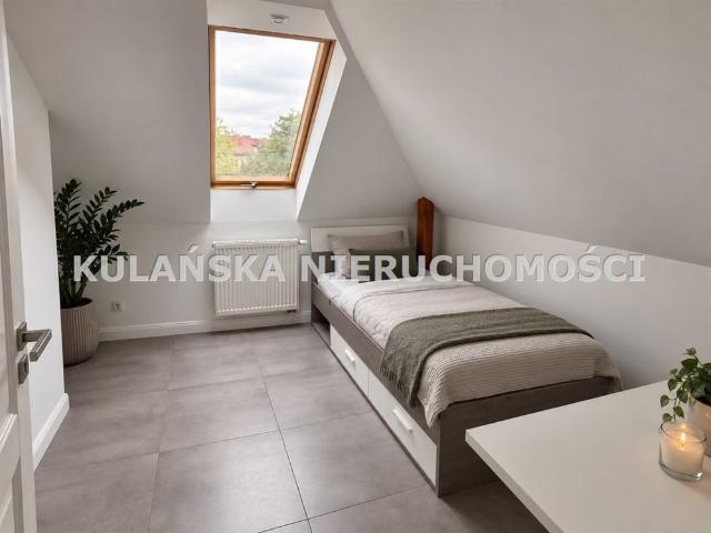 C, Tychy