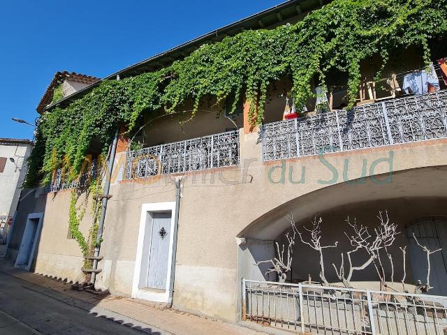 Cœur Du Village De Lézan, authentique maison pleine de charm. 178m² Lézan