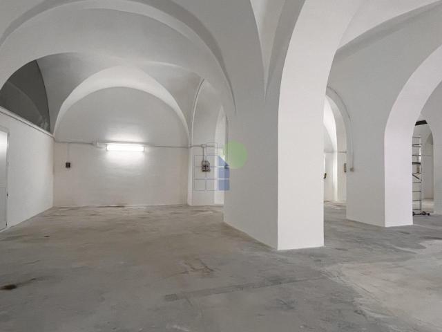 C Via del Toro 11 trilocale 185mq