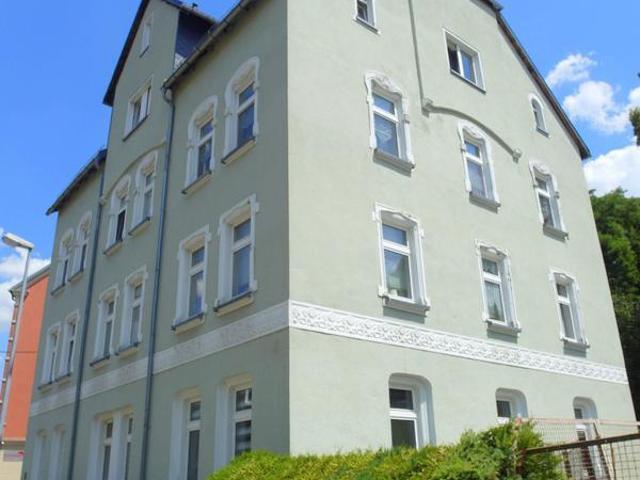 C. Wittgensdorf: 4,5 Zimmer Familienwohnung mit Laminatboden, sep. Küche und 2 Bädern mit Badewanne