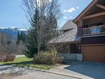 C 4867 Casabella Crescent, Whistler, BC, V8E 0Z4 house for s.