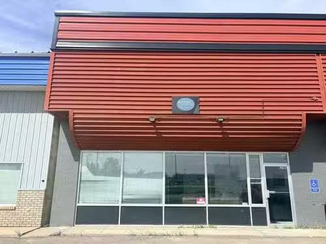 C, 5210 55 Street, Bonnyville Town, AB, T9N 2K7 commercial f.