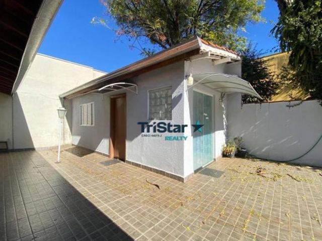 CA0537 IMÓVEL MULTIFUNCIONAL COM 04 CASAS E METRAGEM DIFERENCIADA EM ÁREA CENTRAL AT. 309m² AU