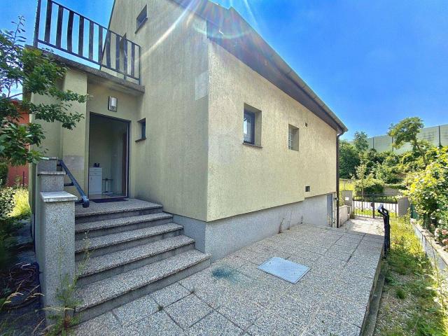 ca. 5 Autominuten von Wien I EINFAMILIENHAUS mit viel Potenzial I großer und privater Garten I beliebte Lage mit Top Infrastruktur