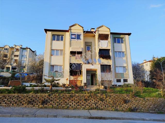 Camılı'de 3+1 Muhteşem Manzaralı Bakımlı Daıre