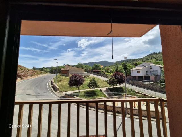 Camarena De La Sierra