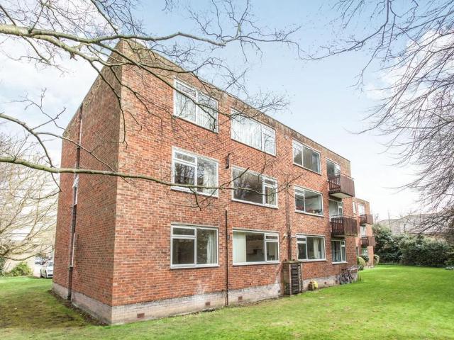 Cambanks, Cambridge, CB4 2 bed flat to rent £1,450 pcm £335 pw