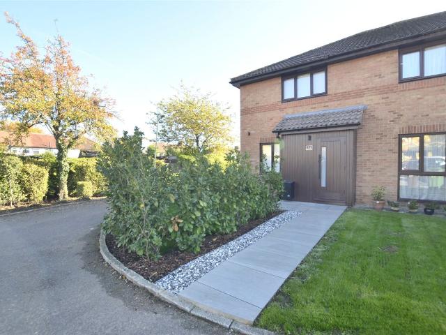 Camberley Close, Cheam, Sutton SM3, 1 bed end terrace house to rent, £1,600 pcm | PrimeLocation