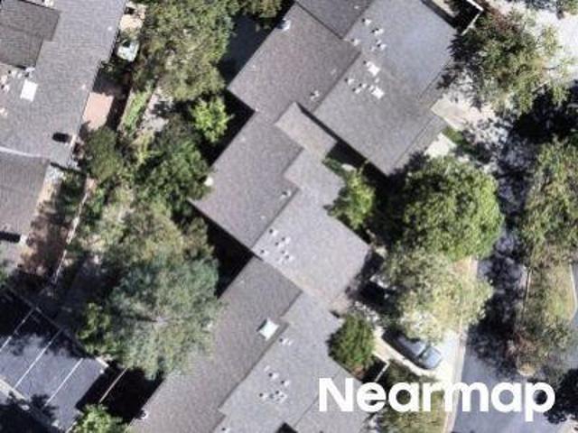 Camberley Ln