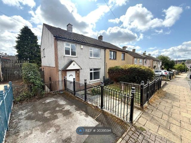 Camberley Mount, Bradford BD4, 3 bed semi detached house to rent, £900 pcm | PrimeLocation