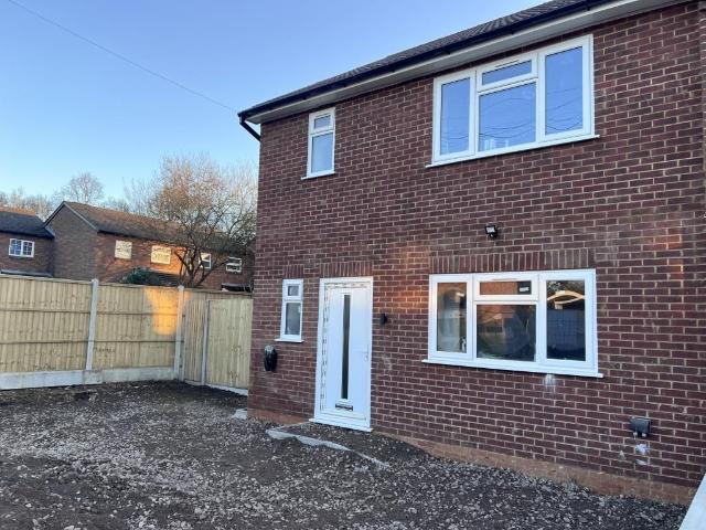 Camberley, Null GU15, 3 bed semi detached house to rent, £2,200 pcm | PrimeLocation