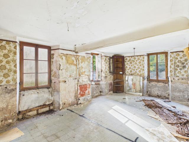 Cambo Les Bains Vente Appartement T3 Travaux à prévoir
