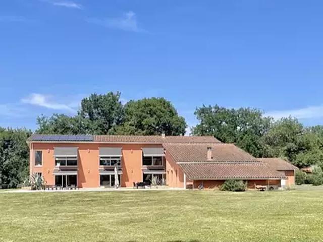 Cambounet sur le Sor 81580 Achat / Vente maison 8 pièces t8 piscine