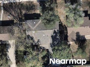 Cambray Dr