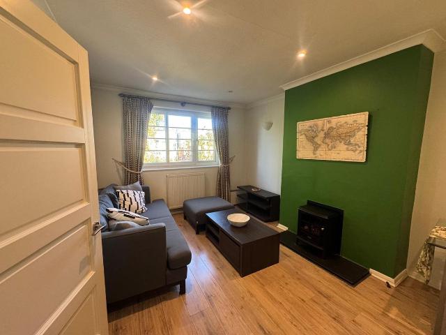 Cambray Road, London, London SW12, 2 bed flat to rent, £2,500 pcm | PrimeLocation