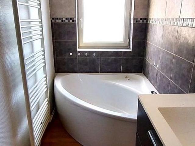 CAMBRAI 59: CENTRE VILLE, MAISON 4 CHAMBRES