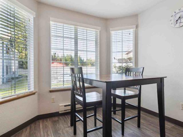 Cambridge Court 2 Bedroom Apartment for Rent at 2323 9th Ave Sw, Olympia, WA 98502 South Westside