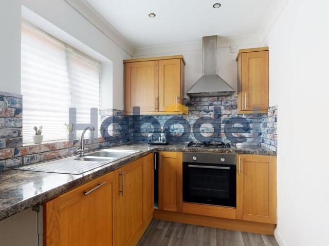Cambridge Court, Tindale Crescent, Bishop Auckland DL14, 2 bed flat to rent, £495 pcm | PrimeLocation